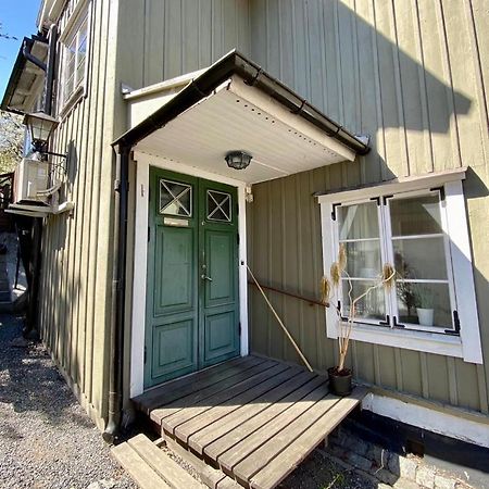 Lagenhet I Norrtalje Apartamento Exterior foto